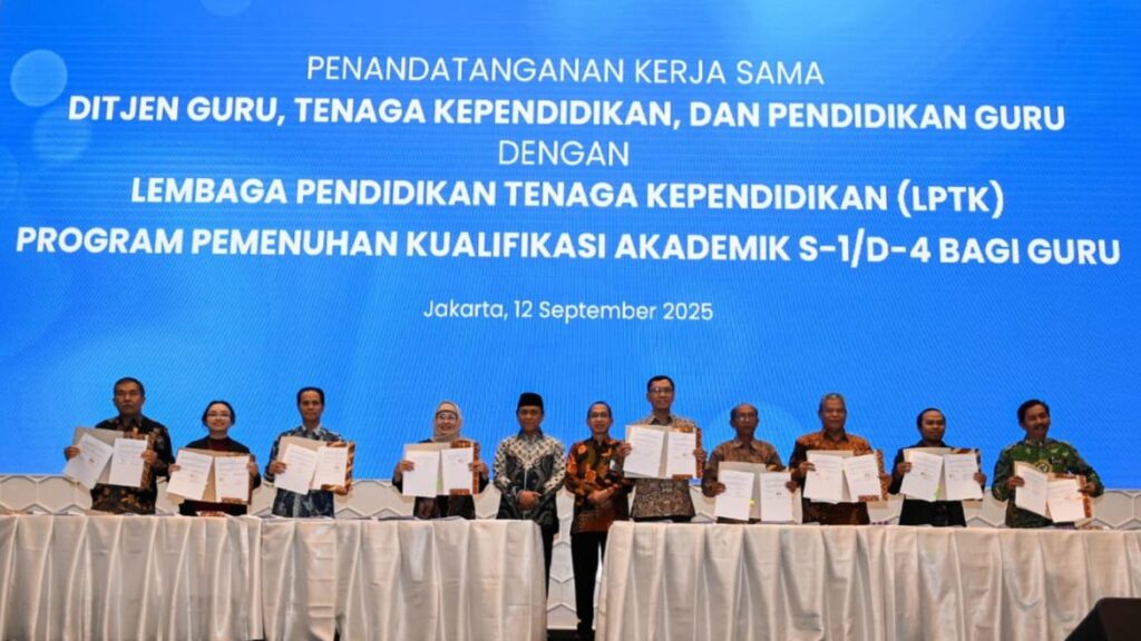 Sebanyak 12.500 Guru TK dan SD Lanjutkan Studi S1/D4 Melalui Program Pemenuhan Kualifikasi Akademik Kemendikdasmen